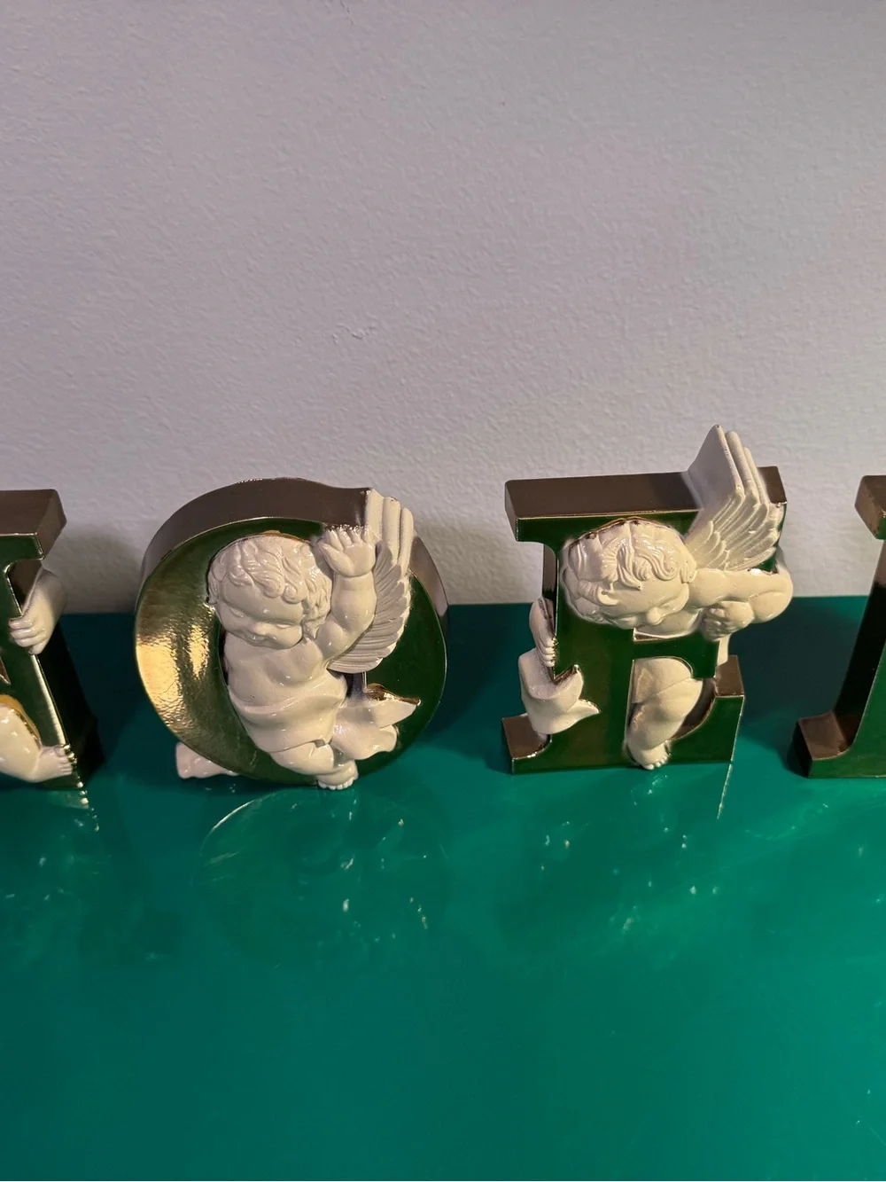 Vintage Christmas MCM Gold NOEL Cherubs Burwood Angel Xmas Mantle Decor VNT